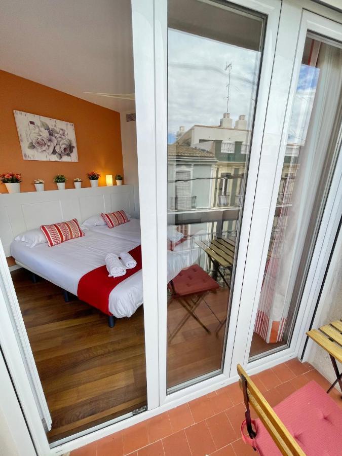 Apartamentos Sevilla Valencia Kültér fotó