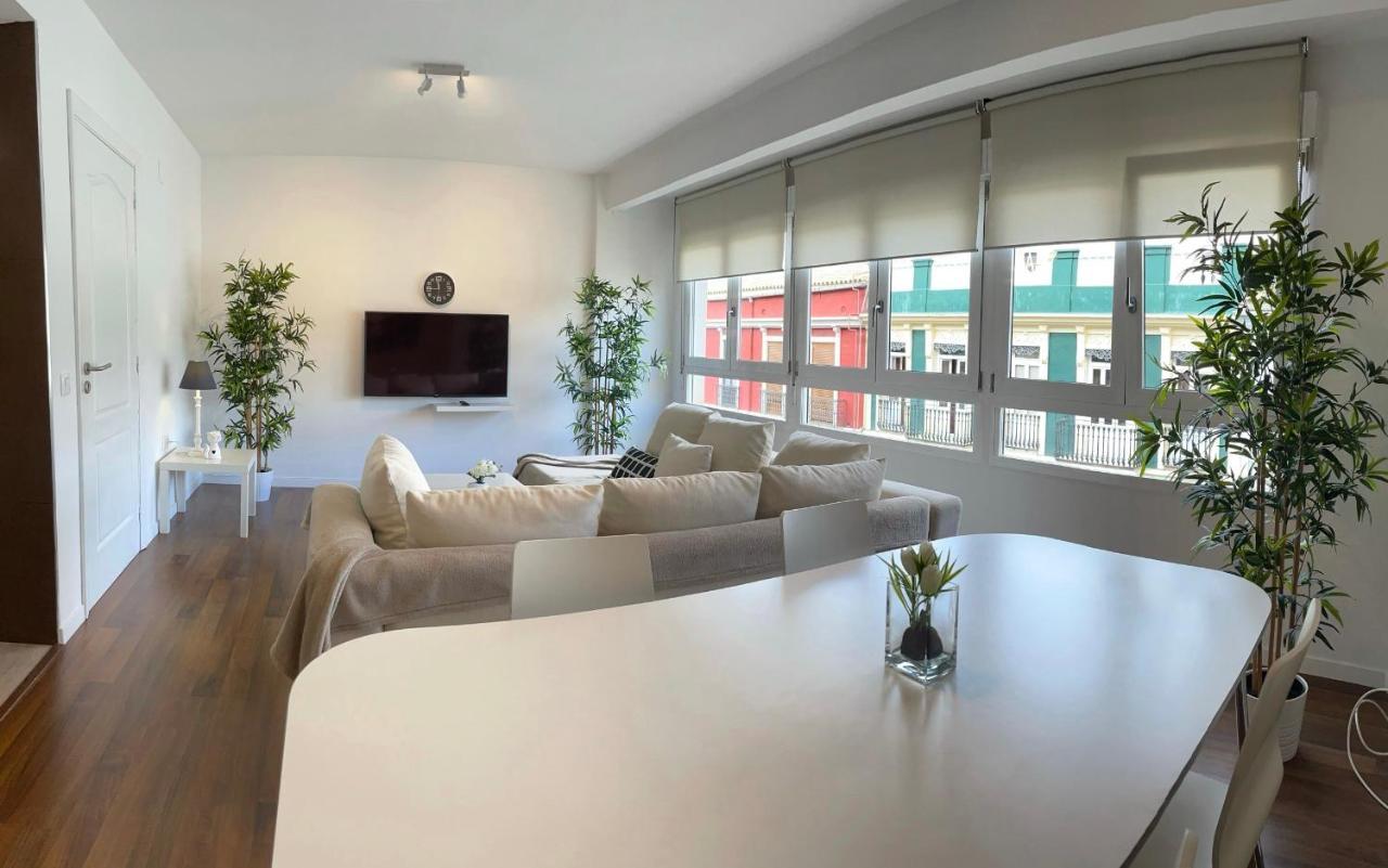 Apartamentos Sevilla Valencia Kültér fotó
