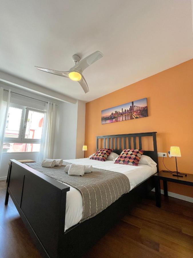 Apartamentos Sevilla Valencia Kültér fotó